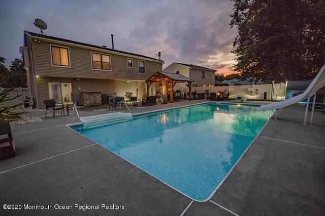 36 Hedgewood Road Howell, NJ 07731 - Photo 31 of 45 36HedgewoodRd_0165