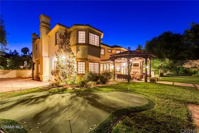 a view of an outdoor space patio and dining space