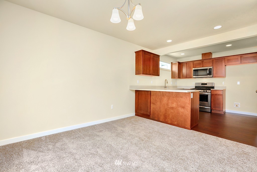 16912 3rd Avenue Southeast, Unit A Bothell, WA 98012 - Photo 11 of 24 Gallery Image 11
