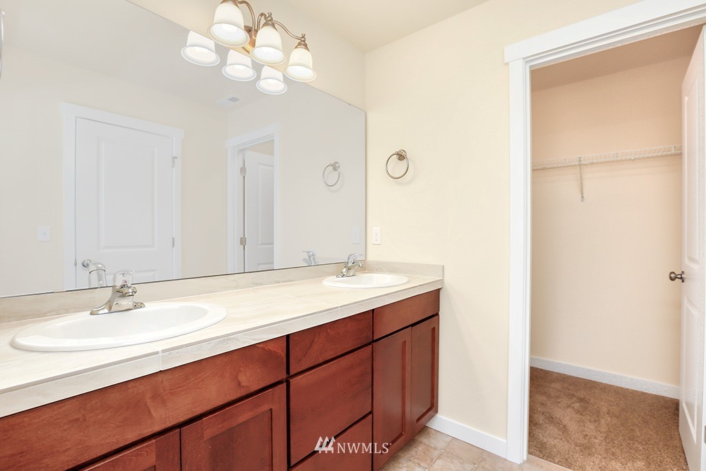 16912 3rd Avenue Southeast, Unit A Bothell, WA 98012 - Photo 8 of 24 Gallery Image 8