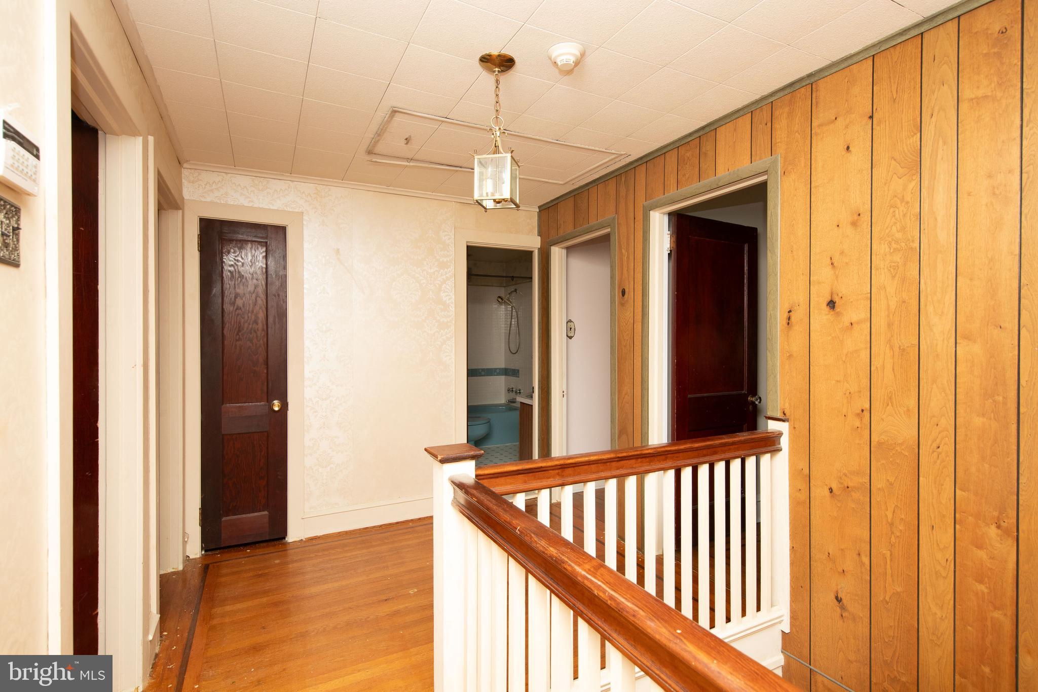 7 Armour Road Hatboro, PA 19040 - Photo 16 of 31 2nd Floor Landing