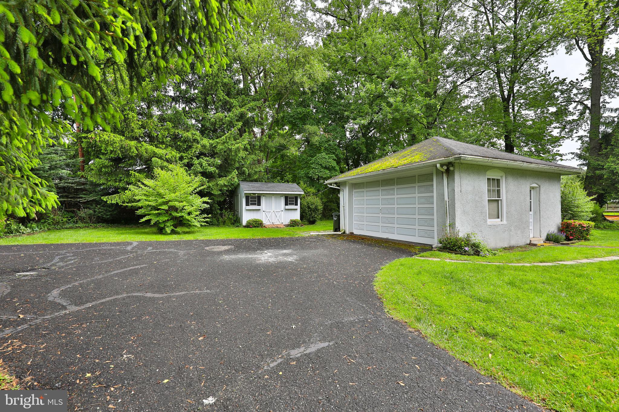 7 Armour Road Hatboro, PA 19040 - Photo 29 of 31 Garage
