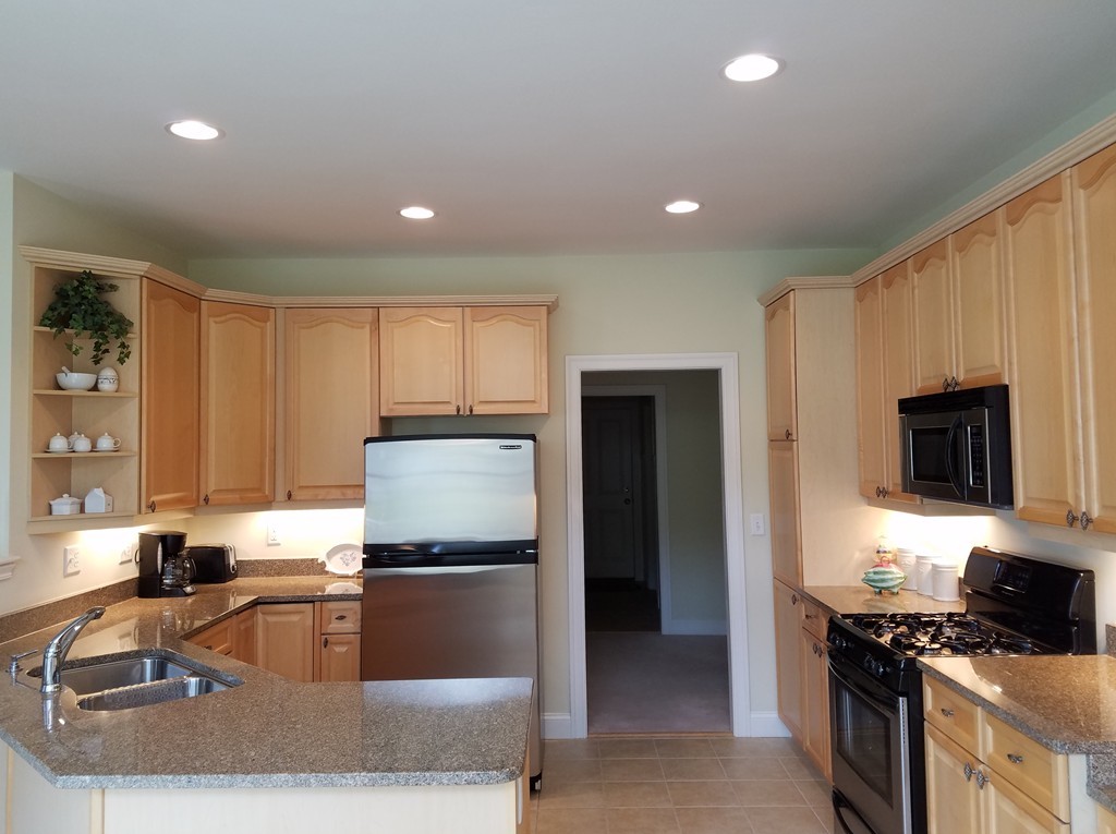 4 Appleton Way, Unit 2 Amherst, NH 03031 - Photo 7 of 13