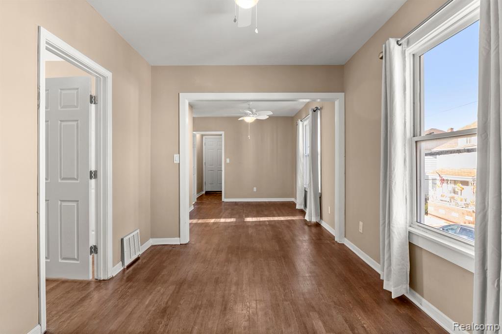 7743 Pitt Street Detroit, MI 48209 - Photo 19 of 33