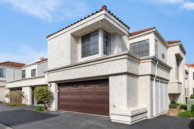 $995,000 | 1255 Franciscan Court, Unit 1, Carpinteria, CA 93013