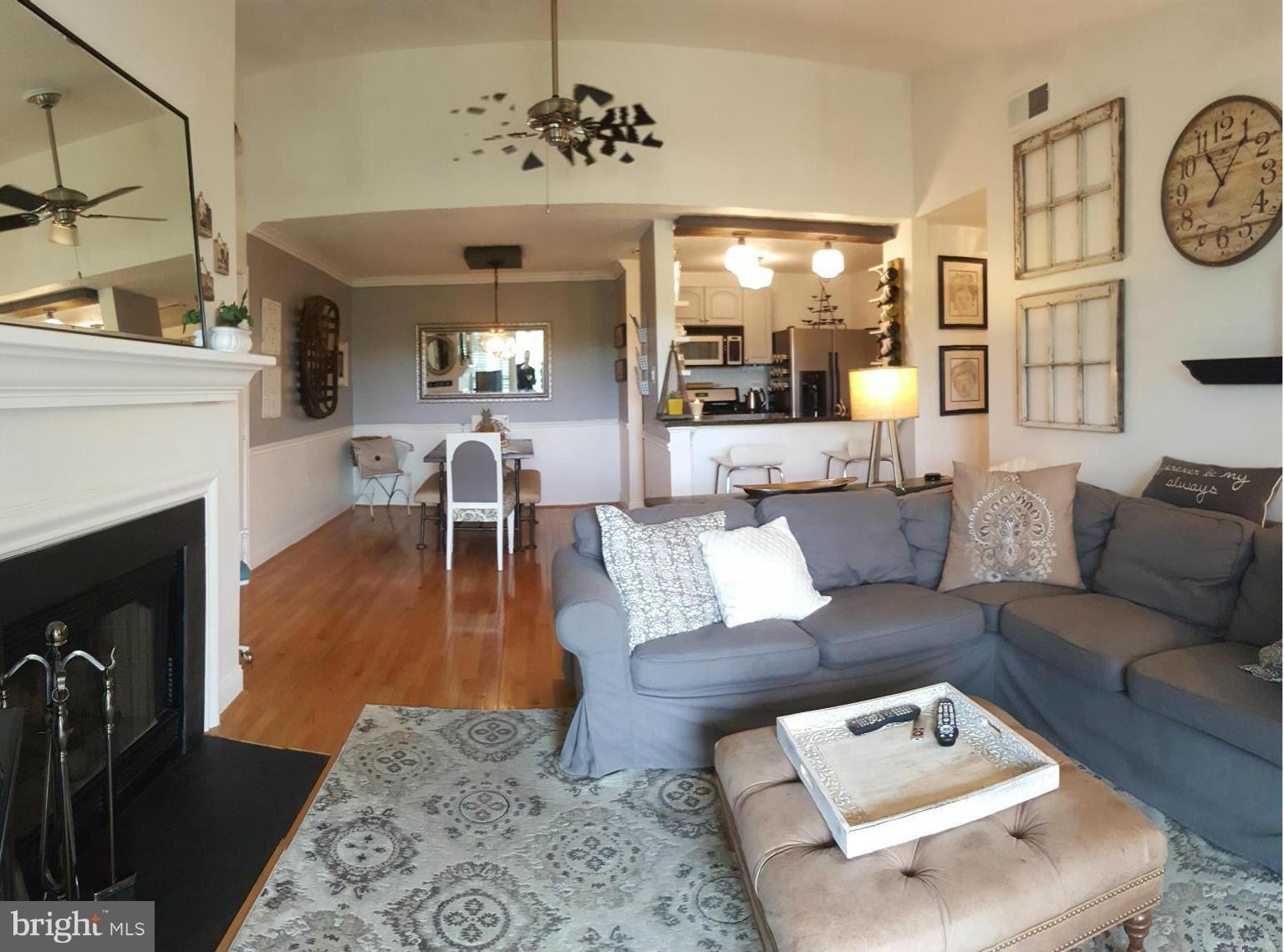 21009 Timber Ridge Terrace, Unit 302 Ashburn, VA 20147 - Photo 3 of 20 Family Room