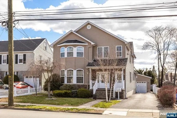 $1,100,000 | 431 Union Avenue, Rutherford, NJ 07070