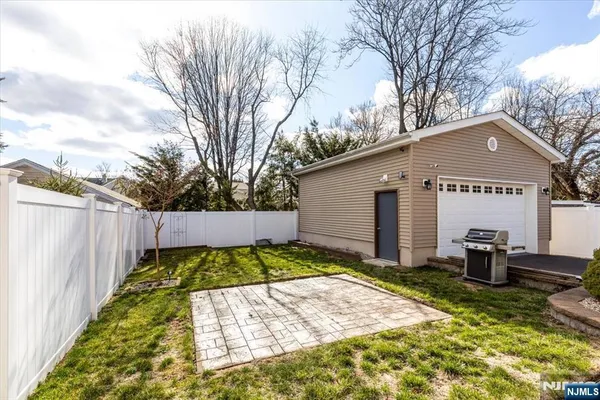$1,100,000 | 431 Union Avenue, Rutherford, NJ 07070