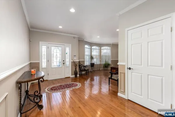 $1,100,000 | 431 Union Avenue, Rutherford, NJ 07070