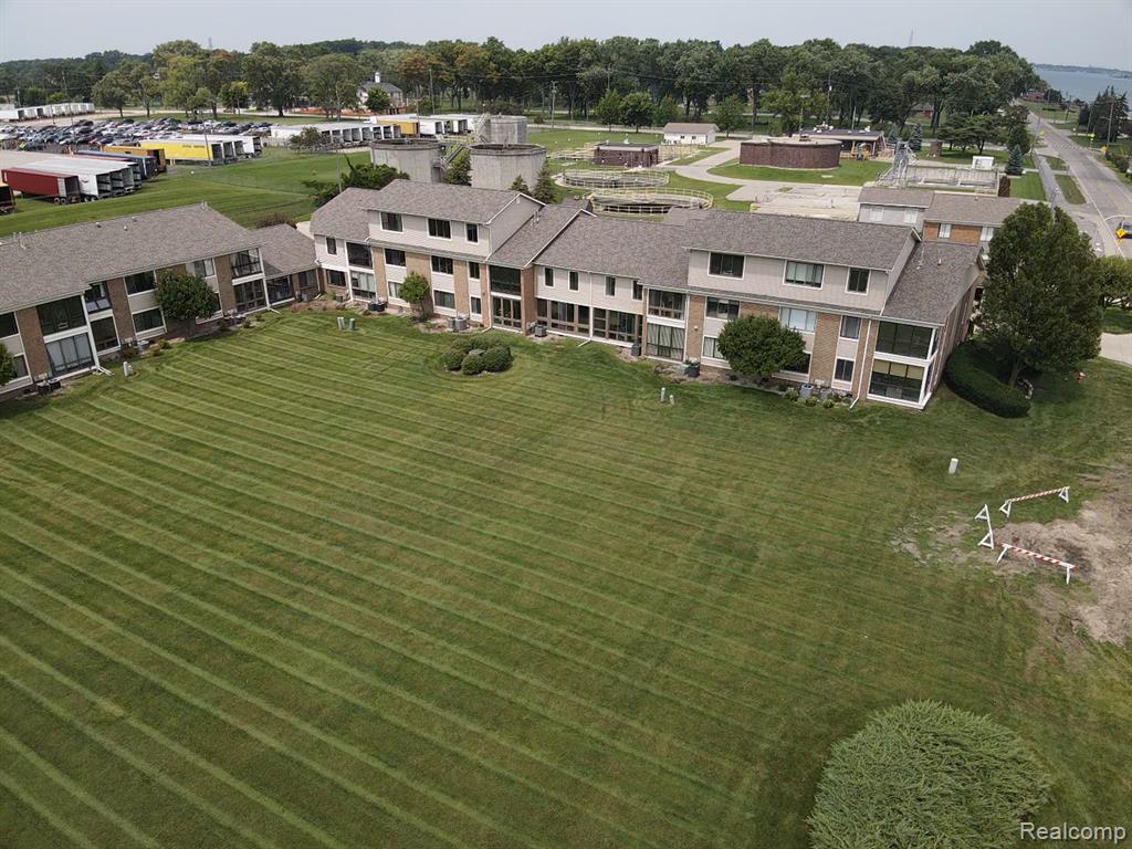 1660 River Road, Unit 6 Marysville, MI 48040 - Photo 3 of 29