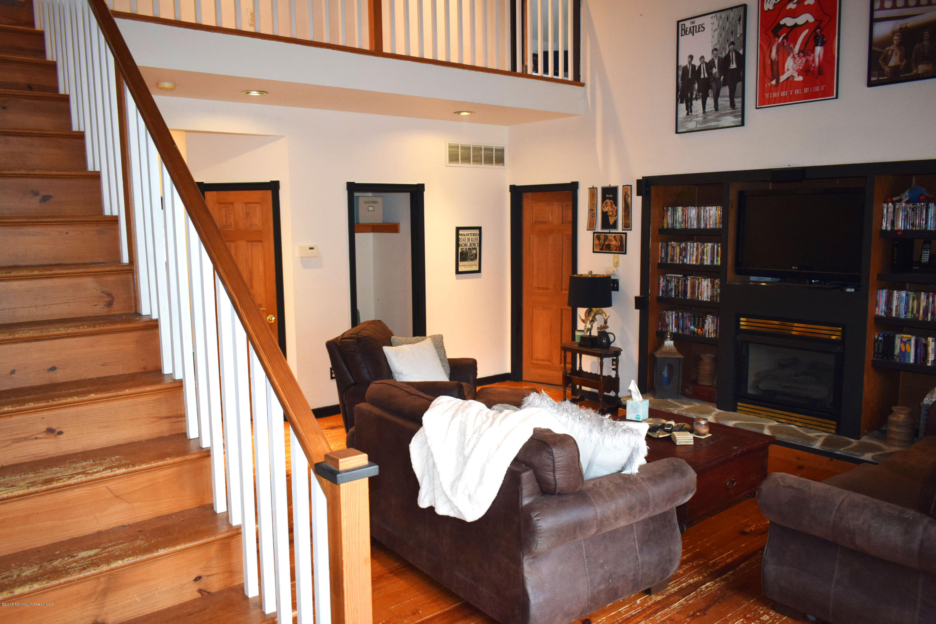 2202 Lacey Road Forked River, NJ 08731 - Photo 8 of 22 living2