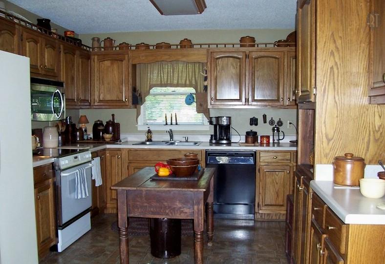 43 Harbin Road Fayetteville, TN 37334 - Photo 7 of 17 Kitchen