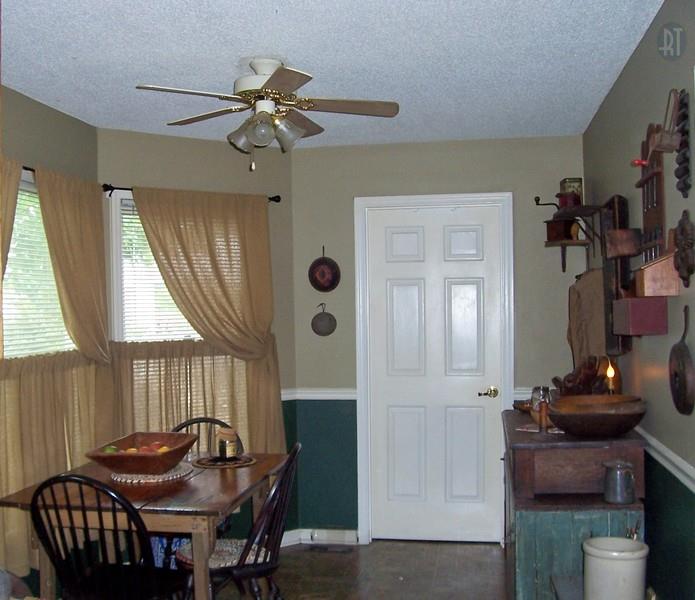 43 Harbin Road Fayetteville, TN 37334 - Photo 10 of 17 Dinning Room