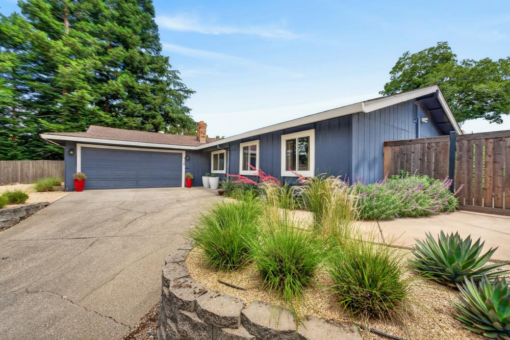 4536 Stonewall Drive Fair Oaks, CA 95628 - Photo 4 of 67