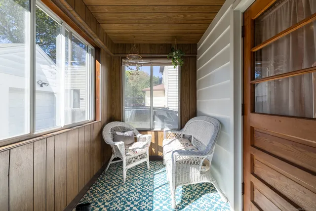 $269,900 | 152 Woodbine Street, Waterbury, CT 06705