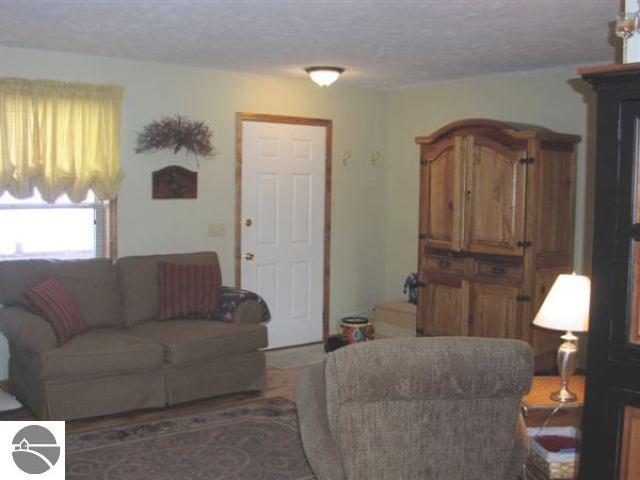 2925 Castle Interlochen, MI 49643 - Photo 2 of 9 1649489-1.JPG
