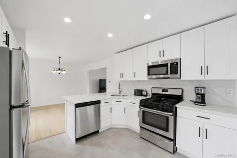 $1,150,000 | 144 Bell Road, Scarsdale, NY 10583