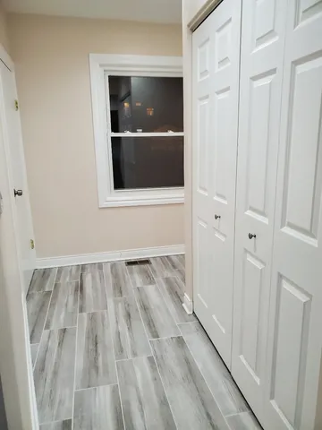 $2,000 | 4130 North Monticello Avenue, Unit 1, Chicago, IL 60618