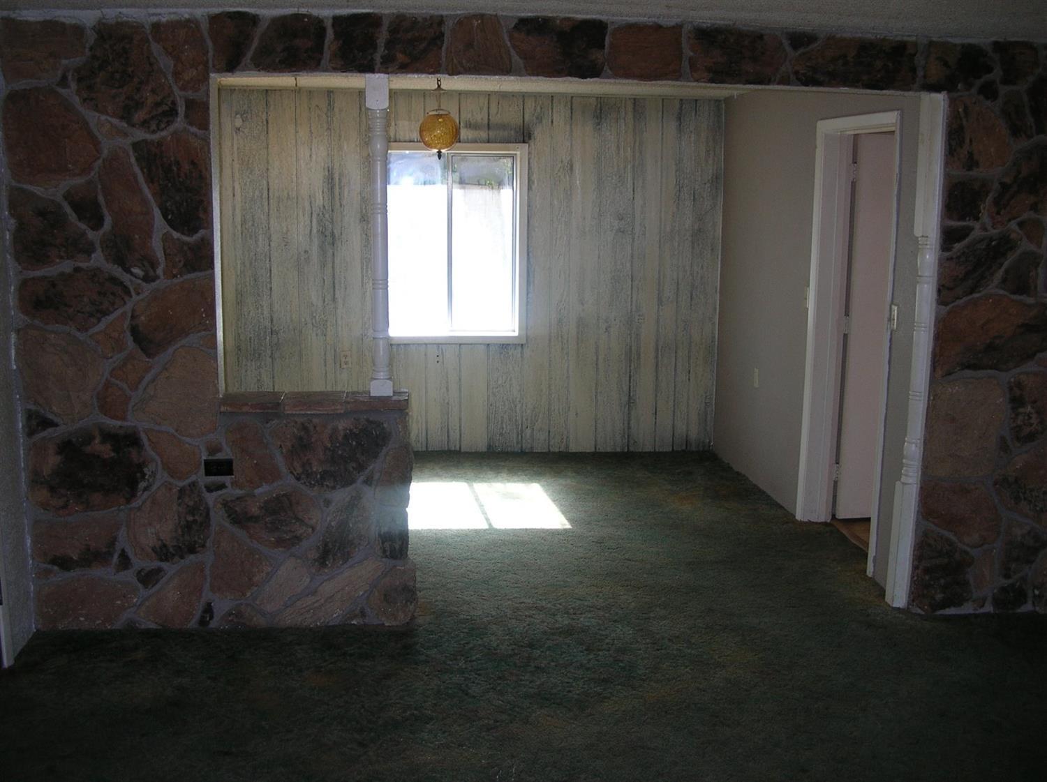 1290 Thomas Road Medford, OR 97501 - Photo 5 of 19 Additional Photo