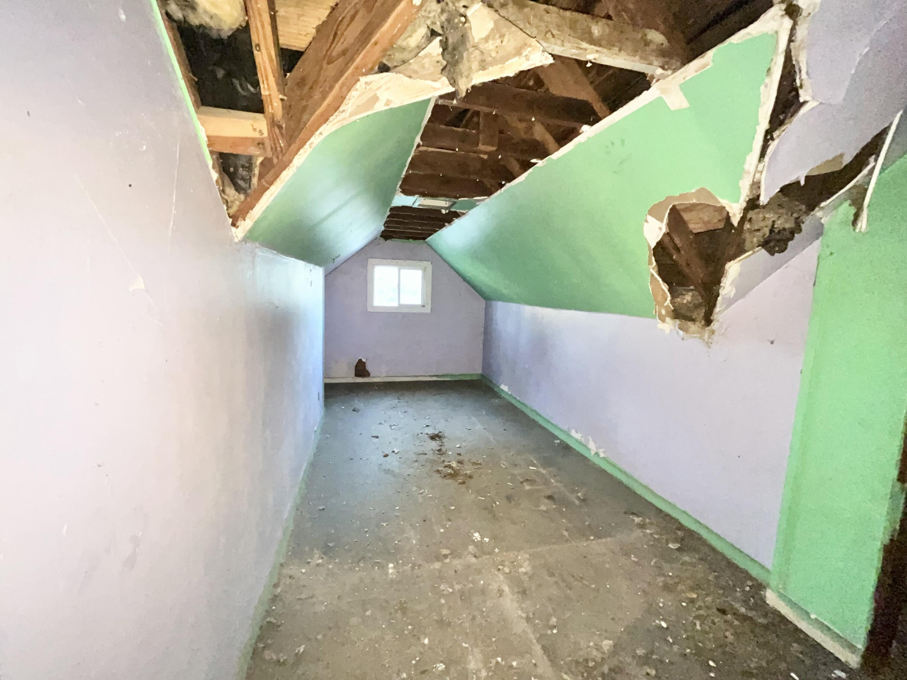 856 Kentucky Street Gary, IN 46402 - Photo 10 of 16 a view of a backyard