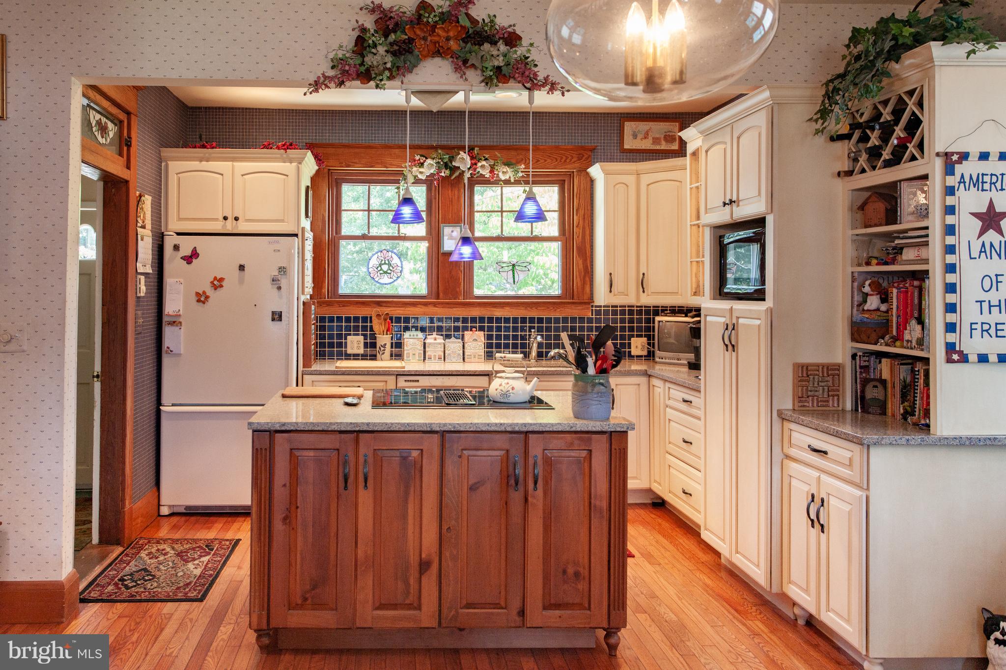 856 Seneca Park Road Baltimore, MD 21220 - Photo 13 of 46 Interior (General)