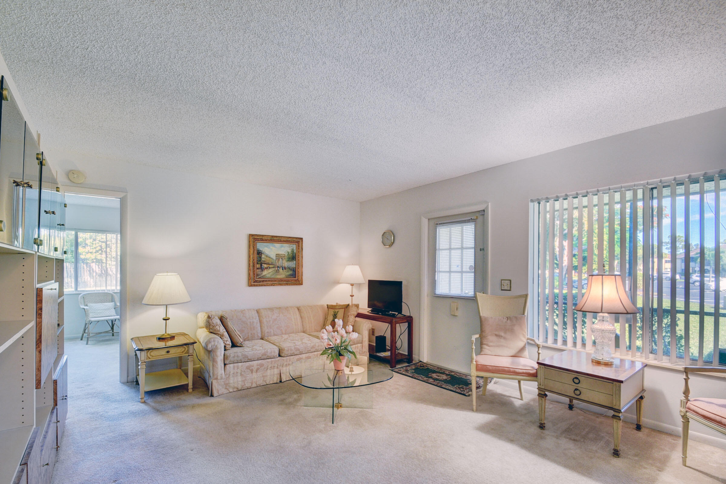 326 Pine Ridge Circle, Unit D1 Greenacres, FL 33463 - Photo 8 of 25 08_apartment (8)
