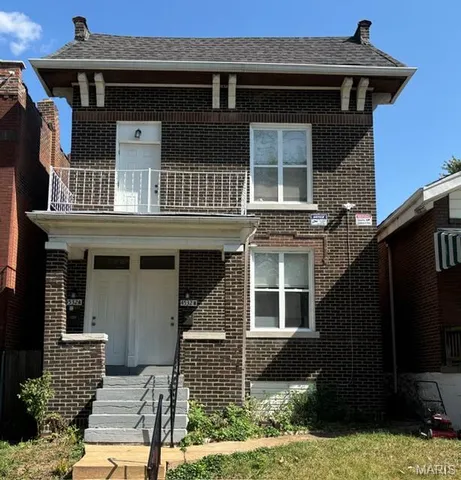 $1,250 | 4532 Pennsylvania Avenue, Unit 2F, St. Louis, MO 63111