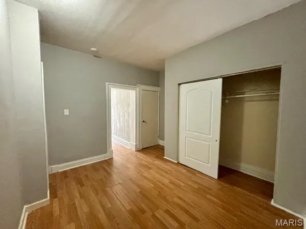 $1,250 | 4532 Pennsylvania Avenue, Unit 2F, St. Louis, MO 63111