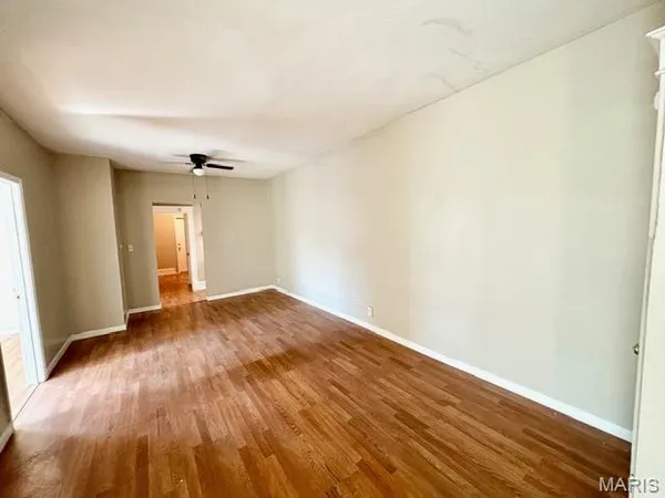 $1,250 | 4532 Pennsylvania Avenue, Unit 2F, St. Louis, MO 63111