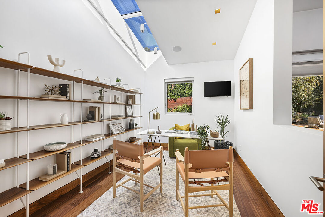 612 East Channel Road Santa Monica, CA 90402 - Photo 17 of 72