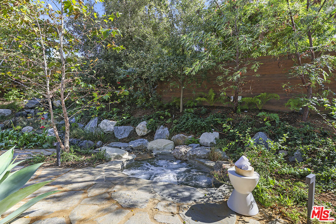 612 East Channel Road Santa Monica, CA 90402 - Photo 33 of 72