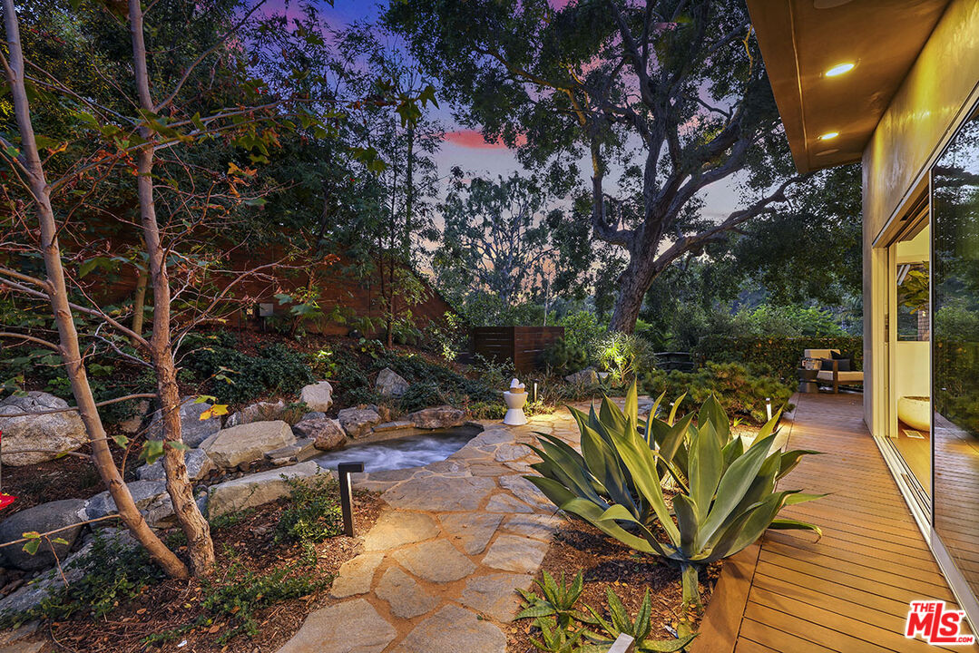 612 East Channel Road Santa Monica, CA 90402 - Photo 40 of 72