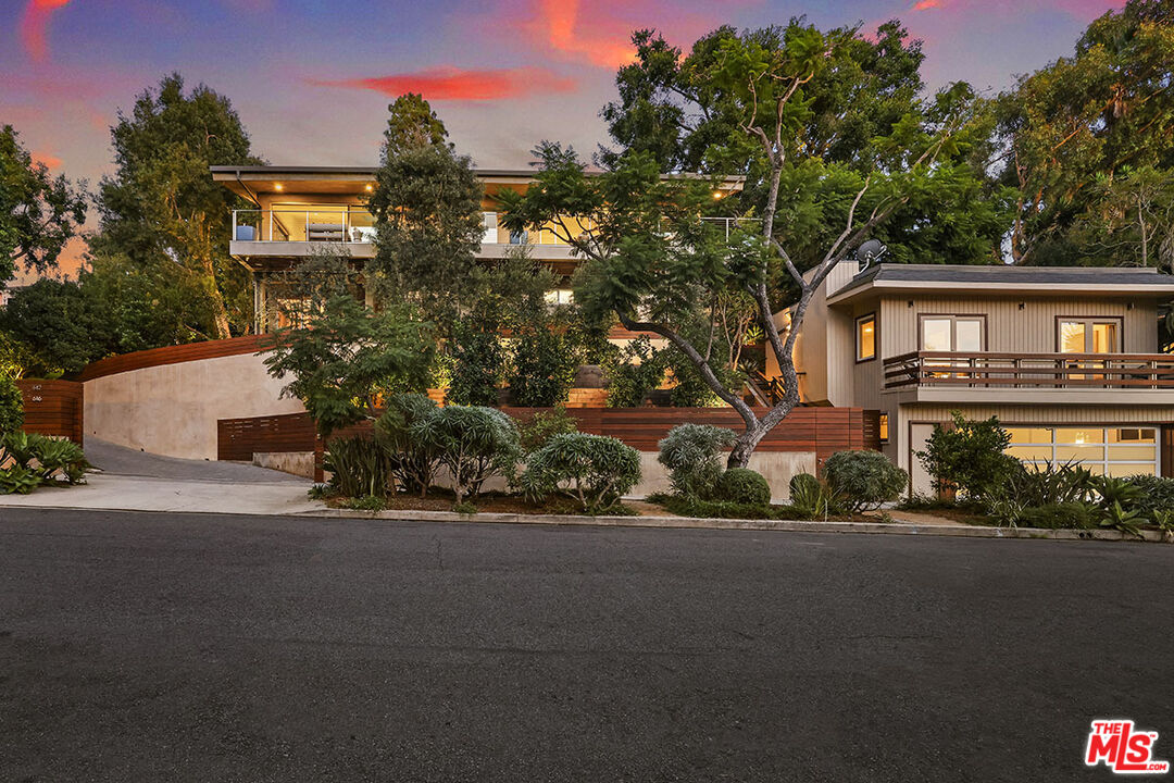 612 East Channel Road Santa Monica, CA 90402 - Photo 45 of 72 a front view of a house with a street