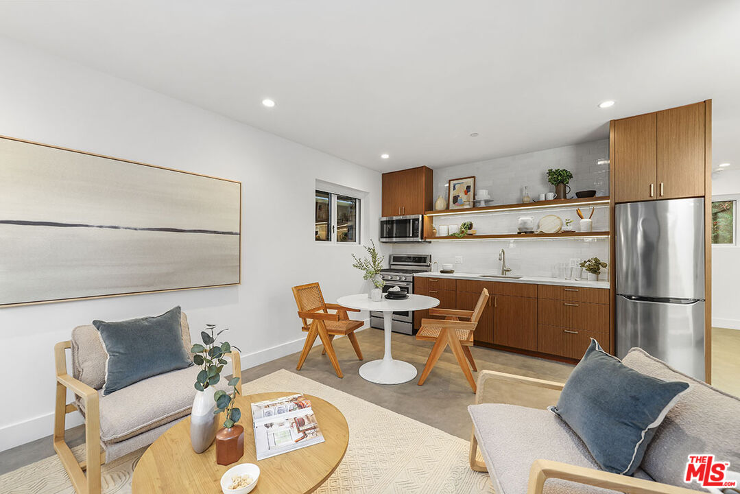 612 East Channel Road Santa Monica, CA 90402 - Photo 53 of 72