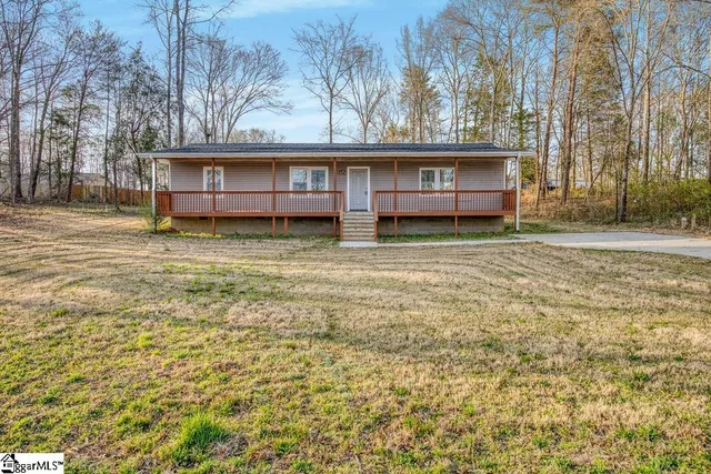 $219,900 | 139 Randolph Court, Woodruff, SC 29388
