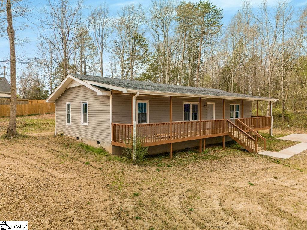 139 Randolph Court Woodruff, SC 29388 - Photo 5 of 30