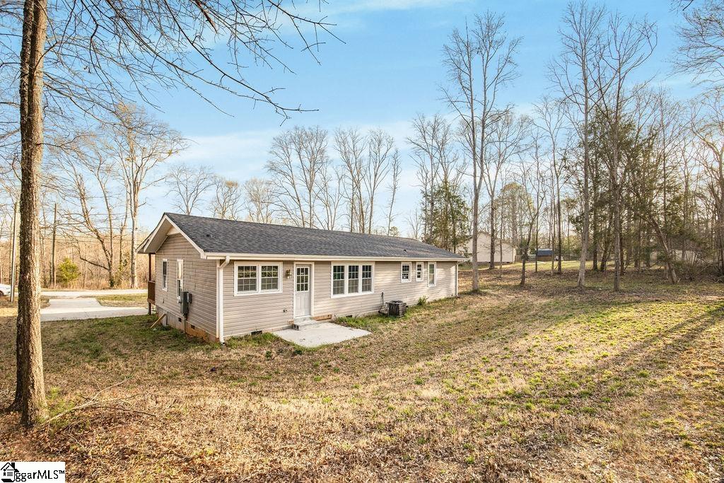 139 Randolph Court Woodruff, SC 29388 - Photo 6 of 30