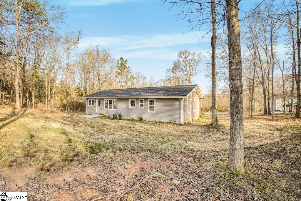 139 Randolph Court Woodruff, SC 29388 - Photo 7 of 30