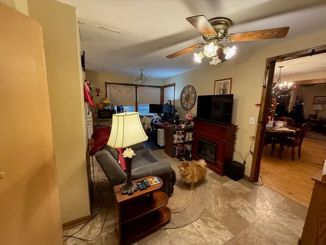 $375,000 | 233-235 South Street, Sun Prairie, WI 53590