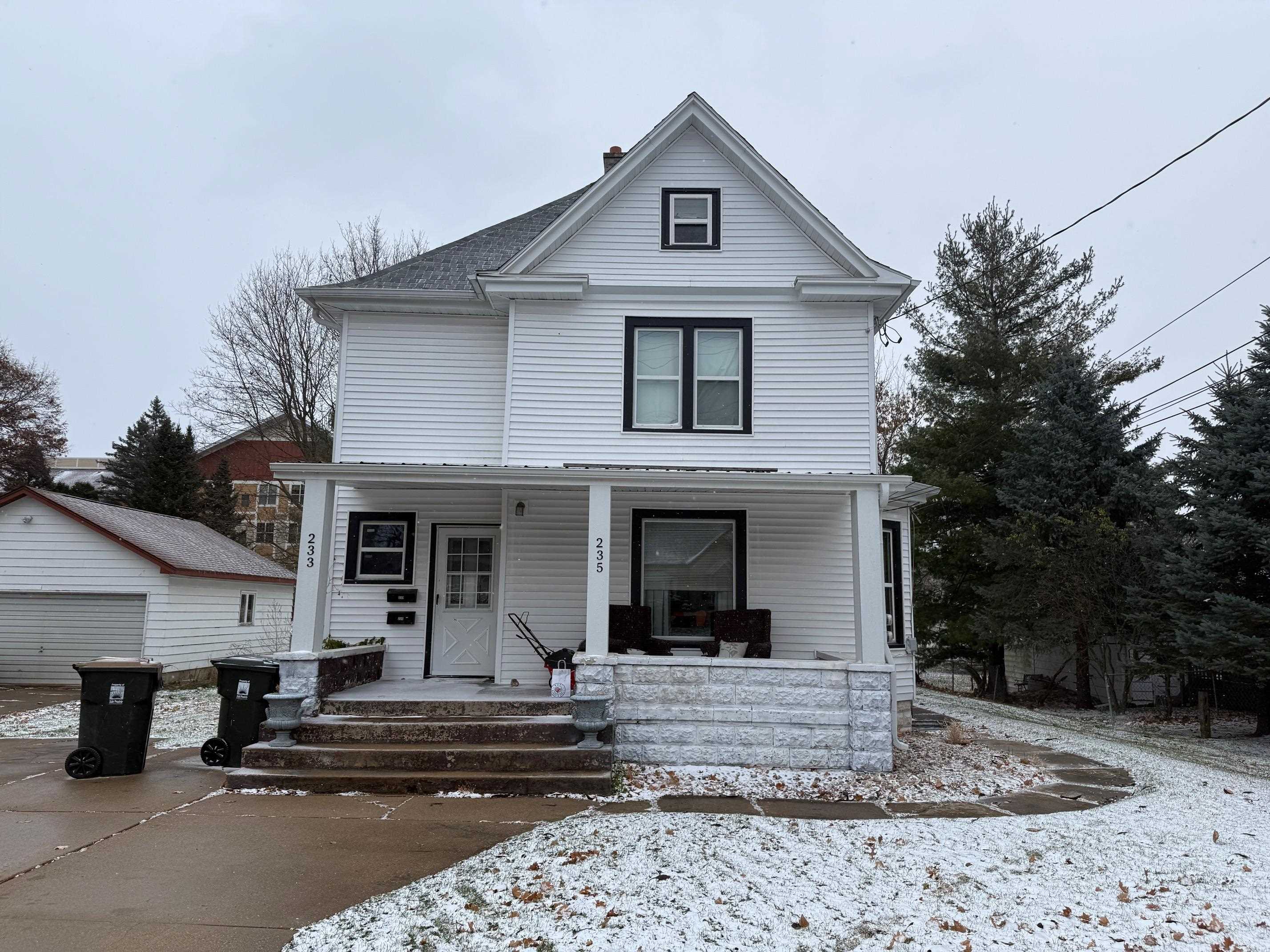 233-235 South Street Sun Prairie, WI 53590 - Photo 4 of 16