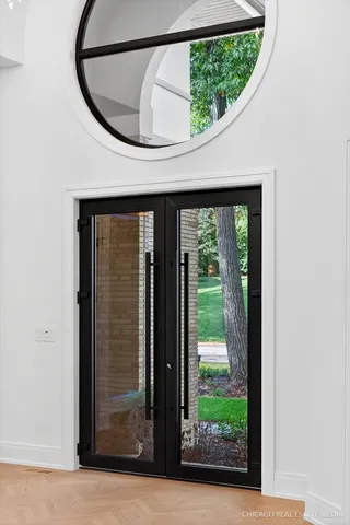 $2,900,000 | 9427 Falling Waters Drive West, Burr Ridge, IL 60527