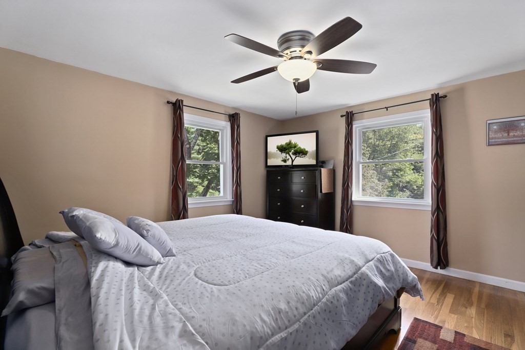 35 Devonshire Road Attleboro, MA 02703 - Photo 16 of 29 Gallery Image 16