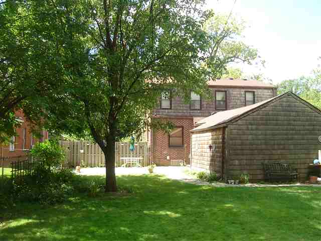 1788 Prestwick Road Grosse Pointe, MI 48236 - Photo 12 of 16 31012083-11.JPG