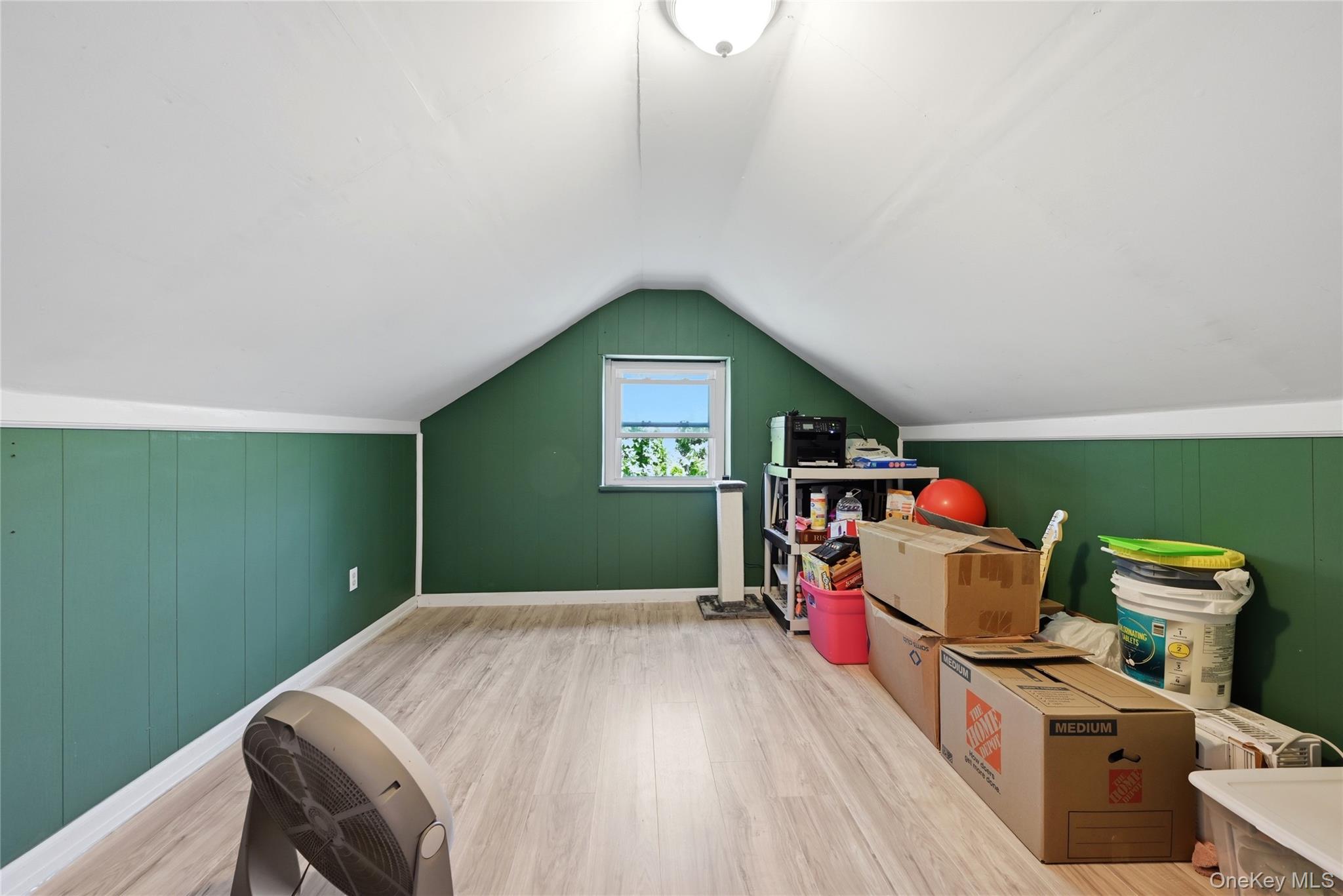 26 Hickory Road Rocky Point, NY 11778 - Photo 11 of 16