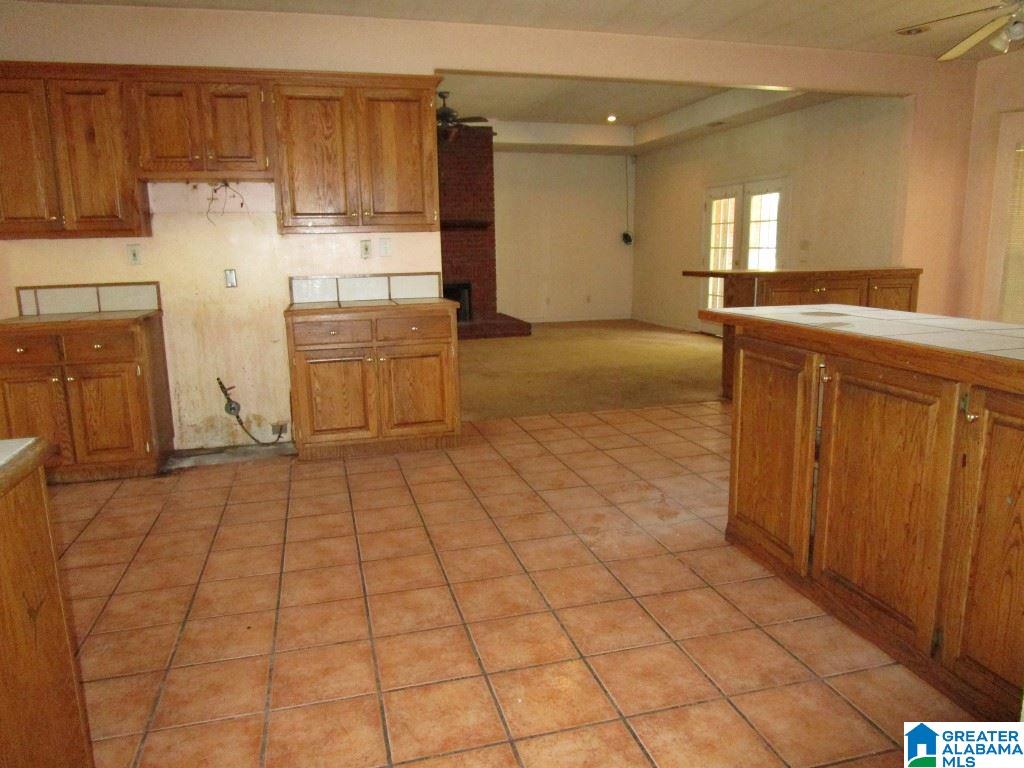 381 Clio Street Bessemer, AL 35023 - Photo 10 of 29