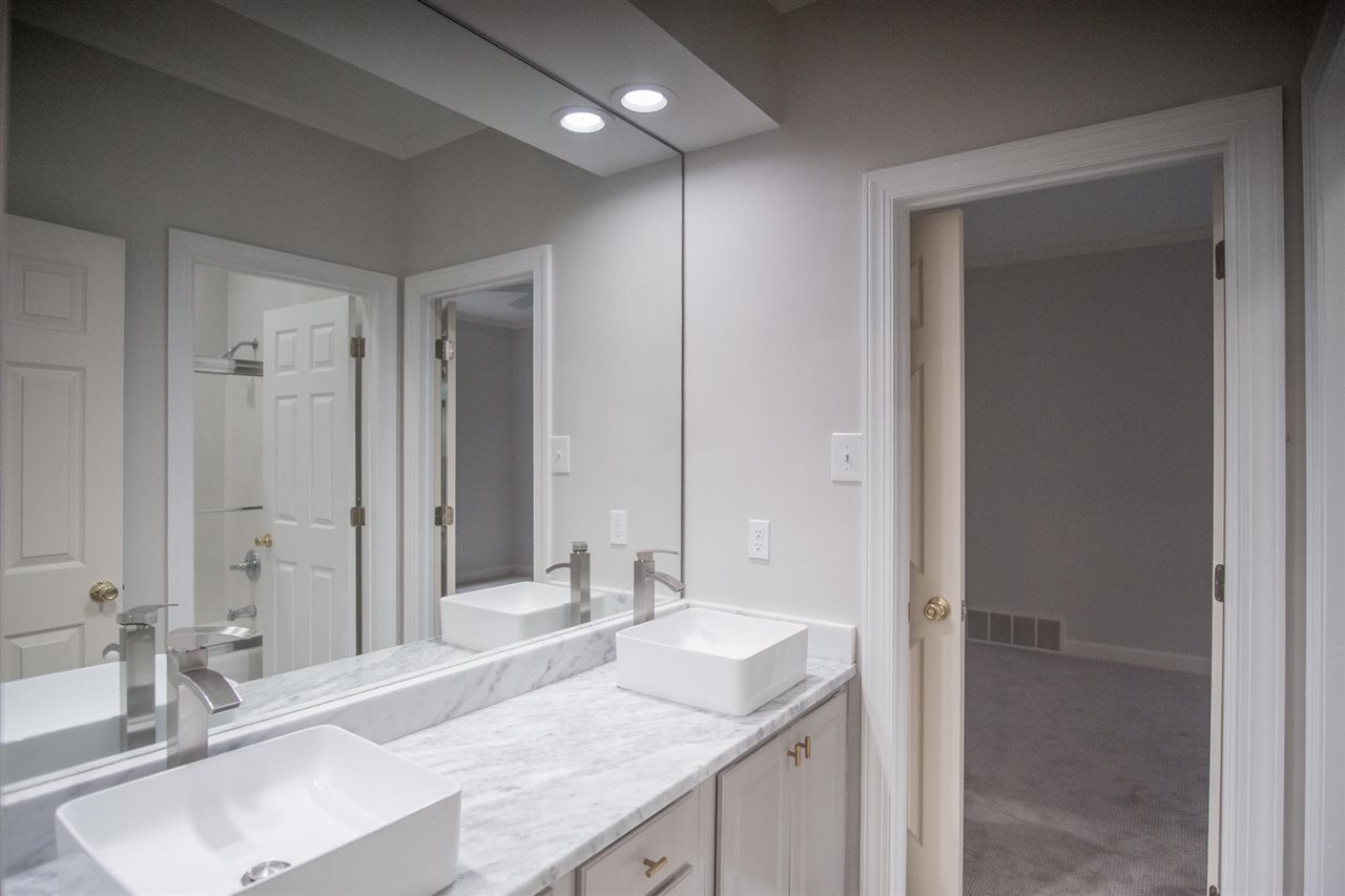577 Rienzi Drive Memphis, TN 38103 - Photo 14 of 20 Gallery Image 14