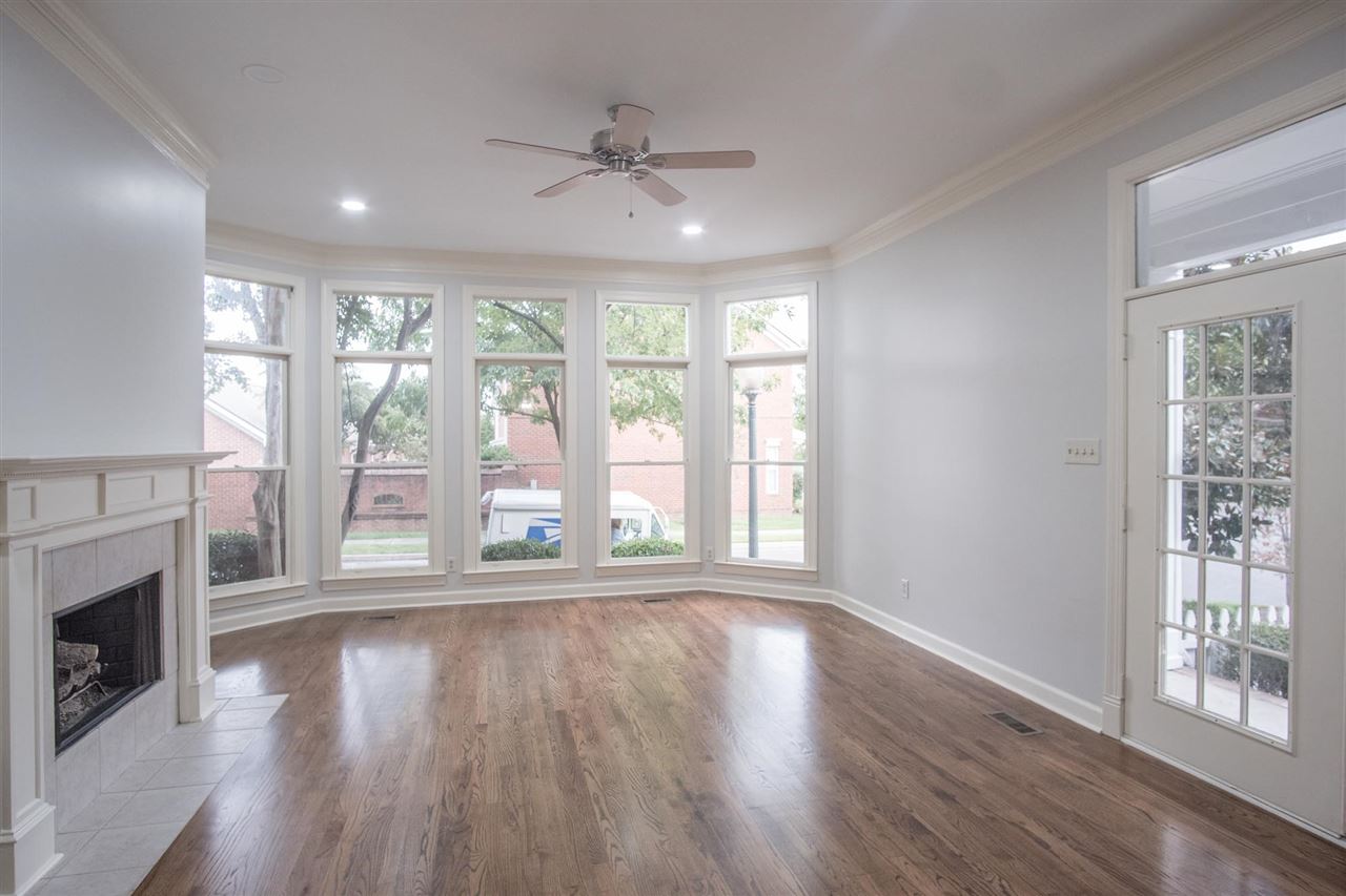577 Rienzi Drive Memphis, TN 38103 - Photo 3 of 20 Gallery Image 3