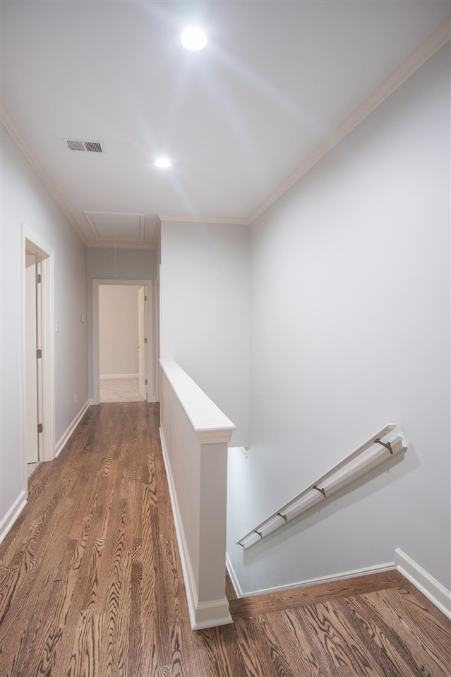 577 Rienzi Drive Memphis, TN 38103 - Photo 7 of 20 Gallery Image 7