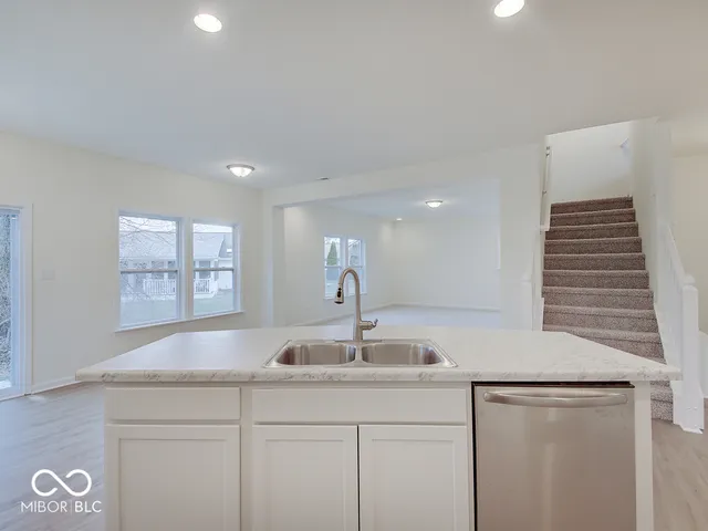 $345,000 | 3551 Windstar Court, Columbus, IN 47203