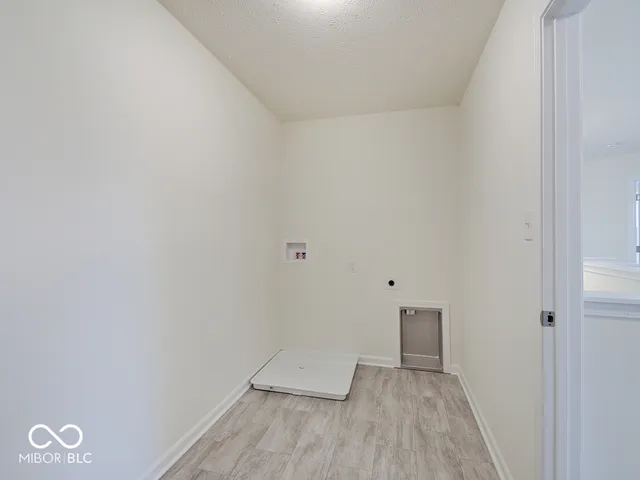 $345,000 | 3551 Windstar Court, Columbus, IN 47203